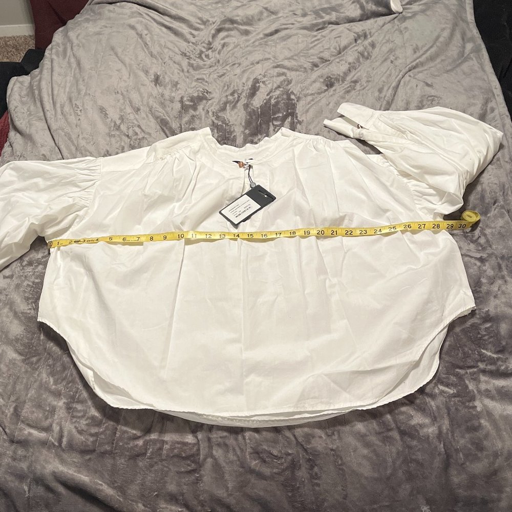 NWT Bassike Oversized White 100% Cotton Blouse with Stone Buttons Size M… - Picture 6 of 8